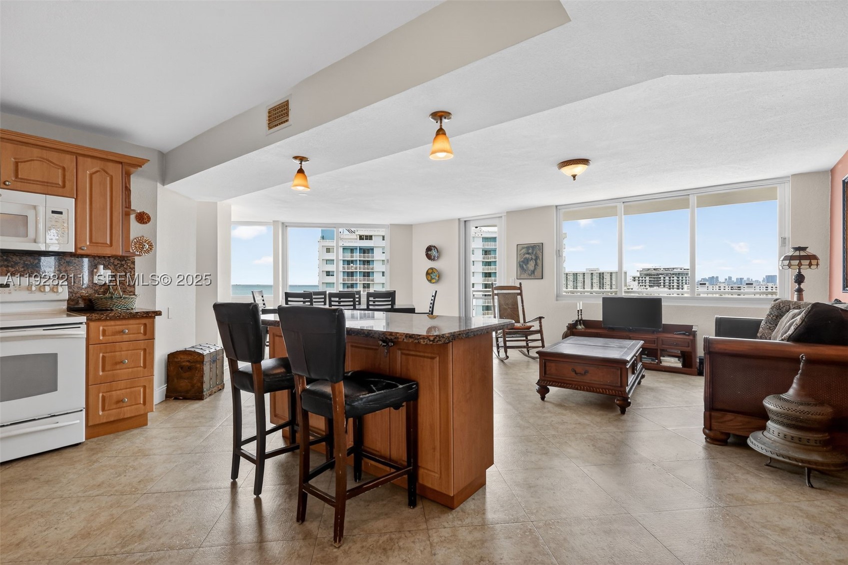Miami Beach photo 4