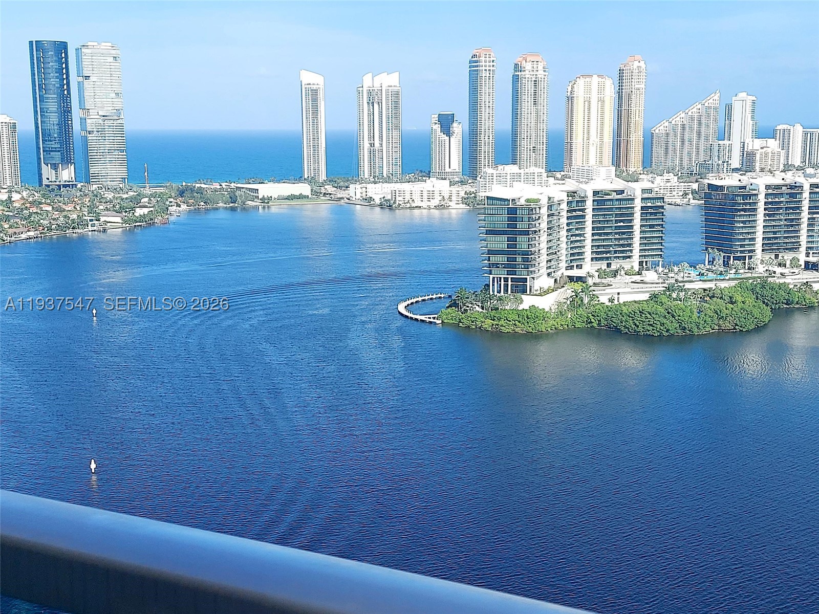 Aventura photo 1