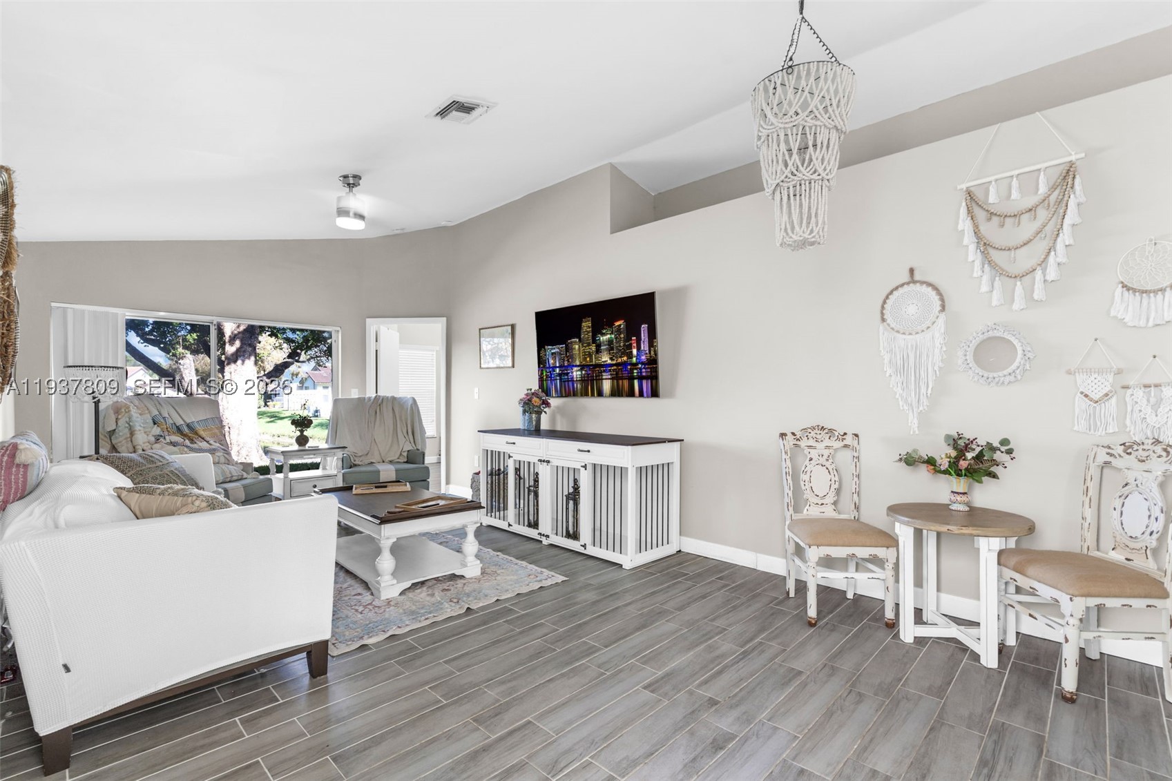 Pembroke Pines photo 2