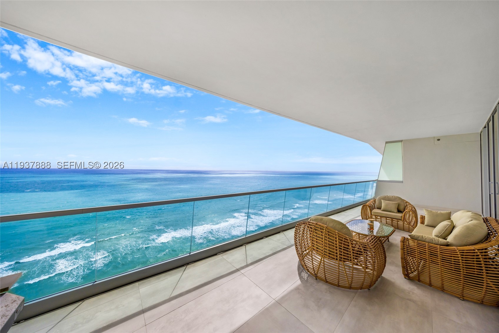 Sunny Isles Beach photo 1