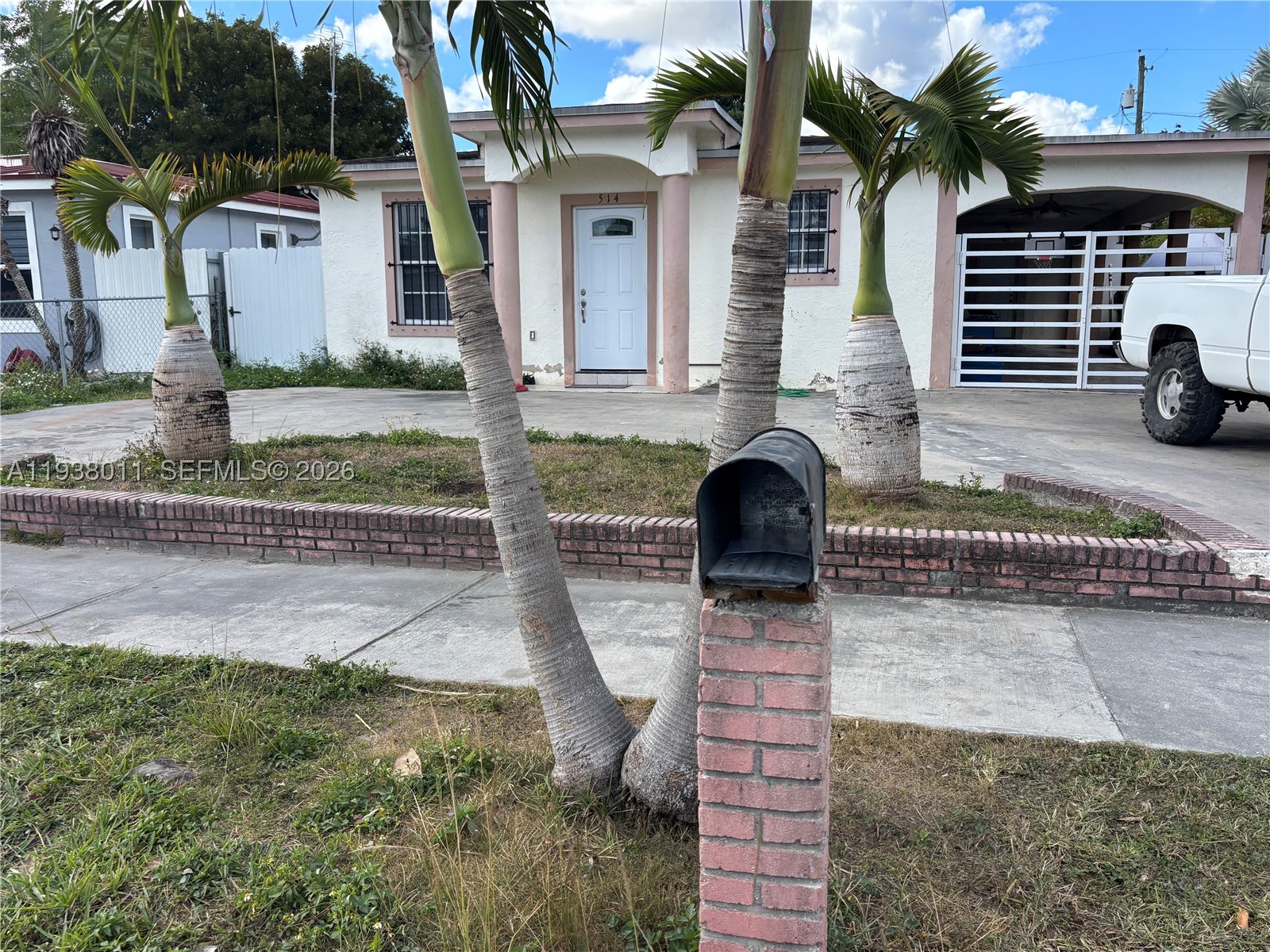 Homestead photo 1