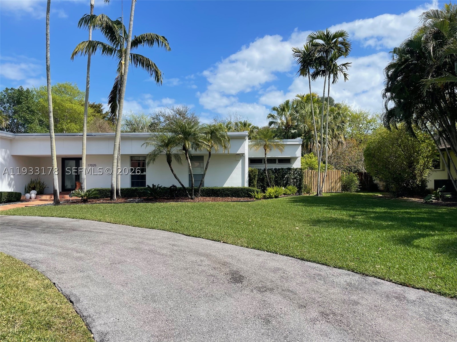 Palmetto Bay photo 4