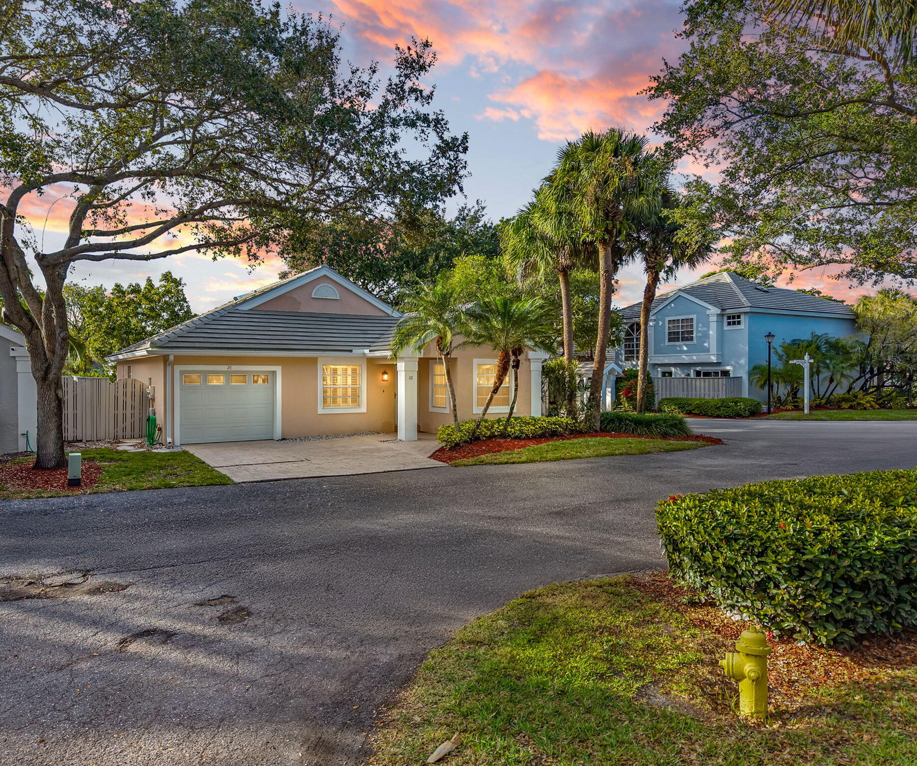 Palm Beach Gardens photo 3
