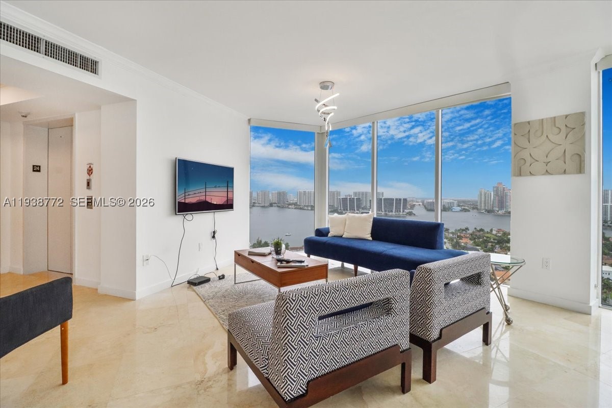 Sunny Isles Beach photo 3