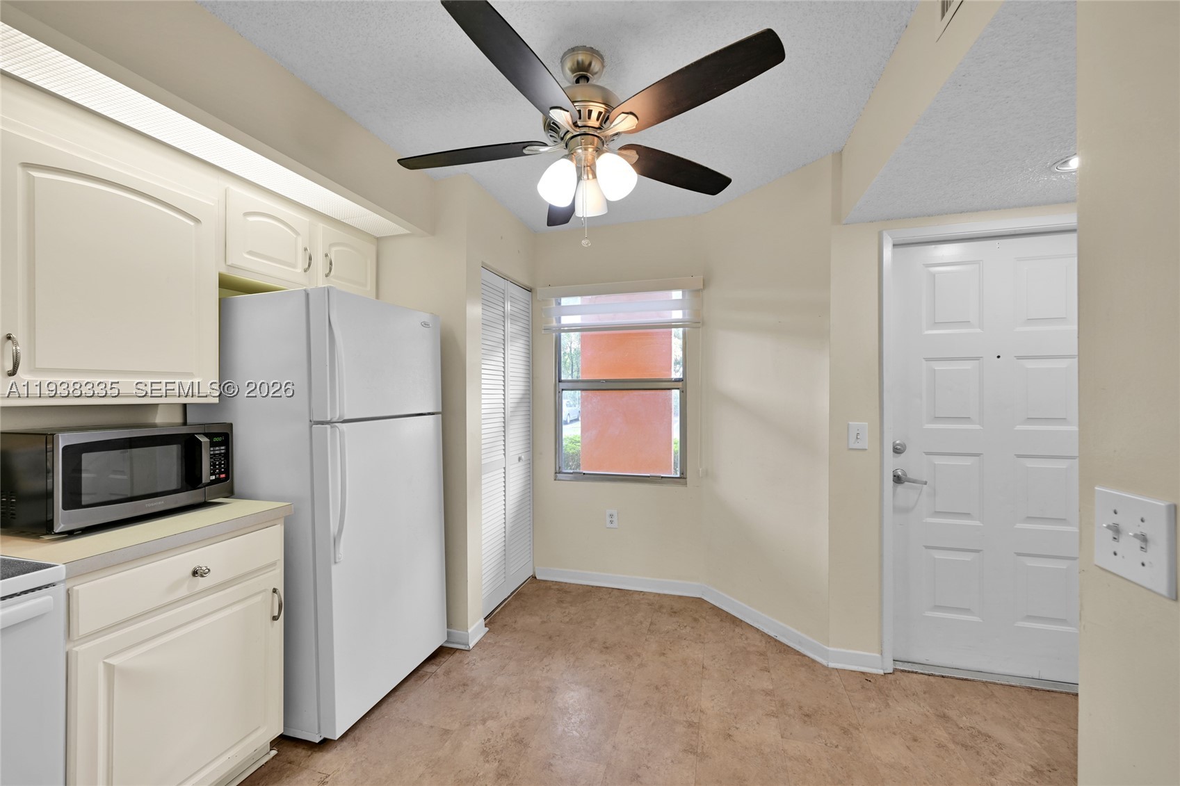 Pembroke Pines photo 5