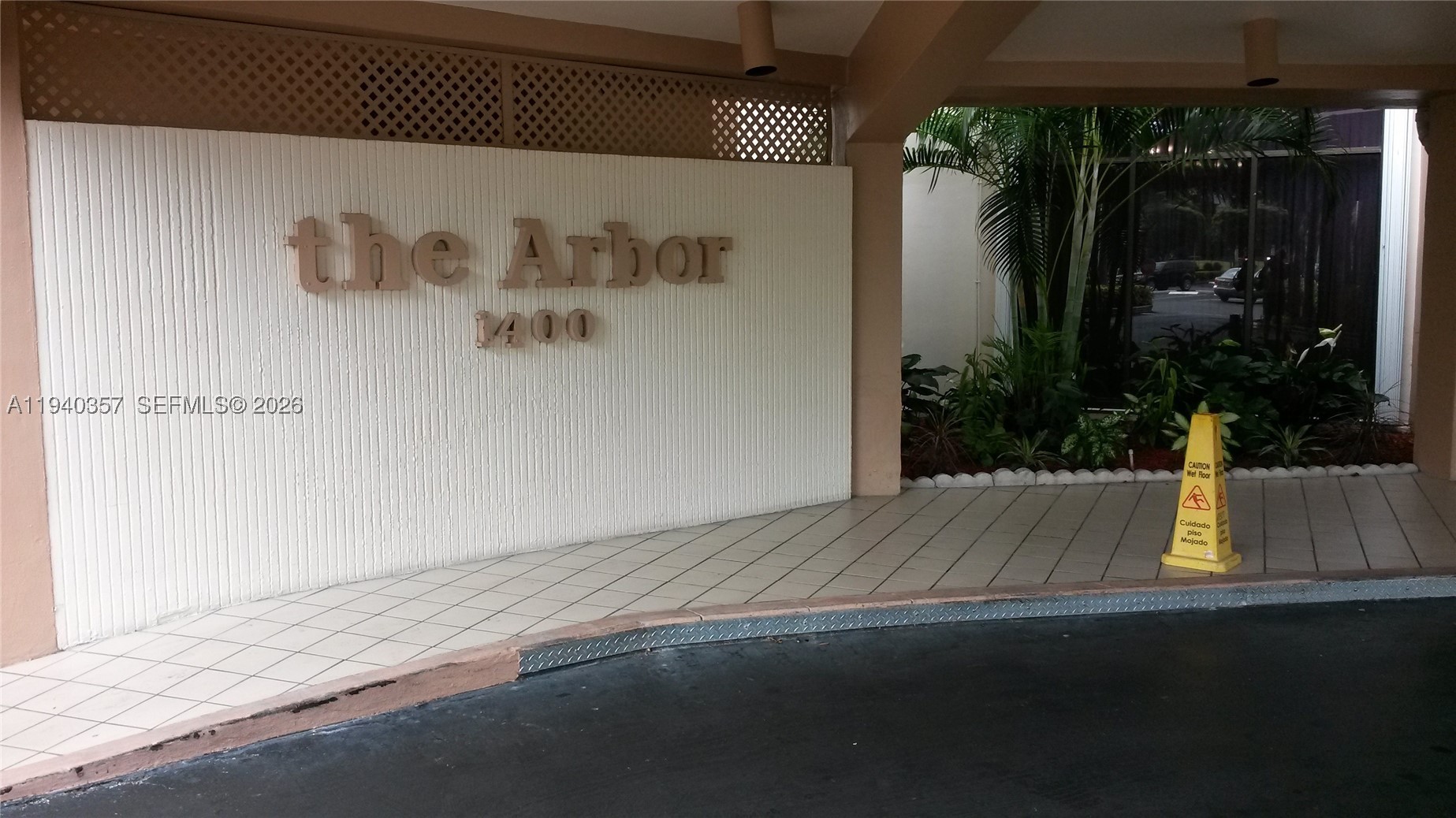 Pembroke Pines photo 1