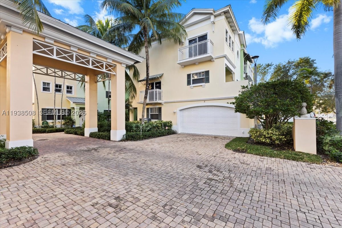 Fort Lauderdale photo 3