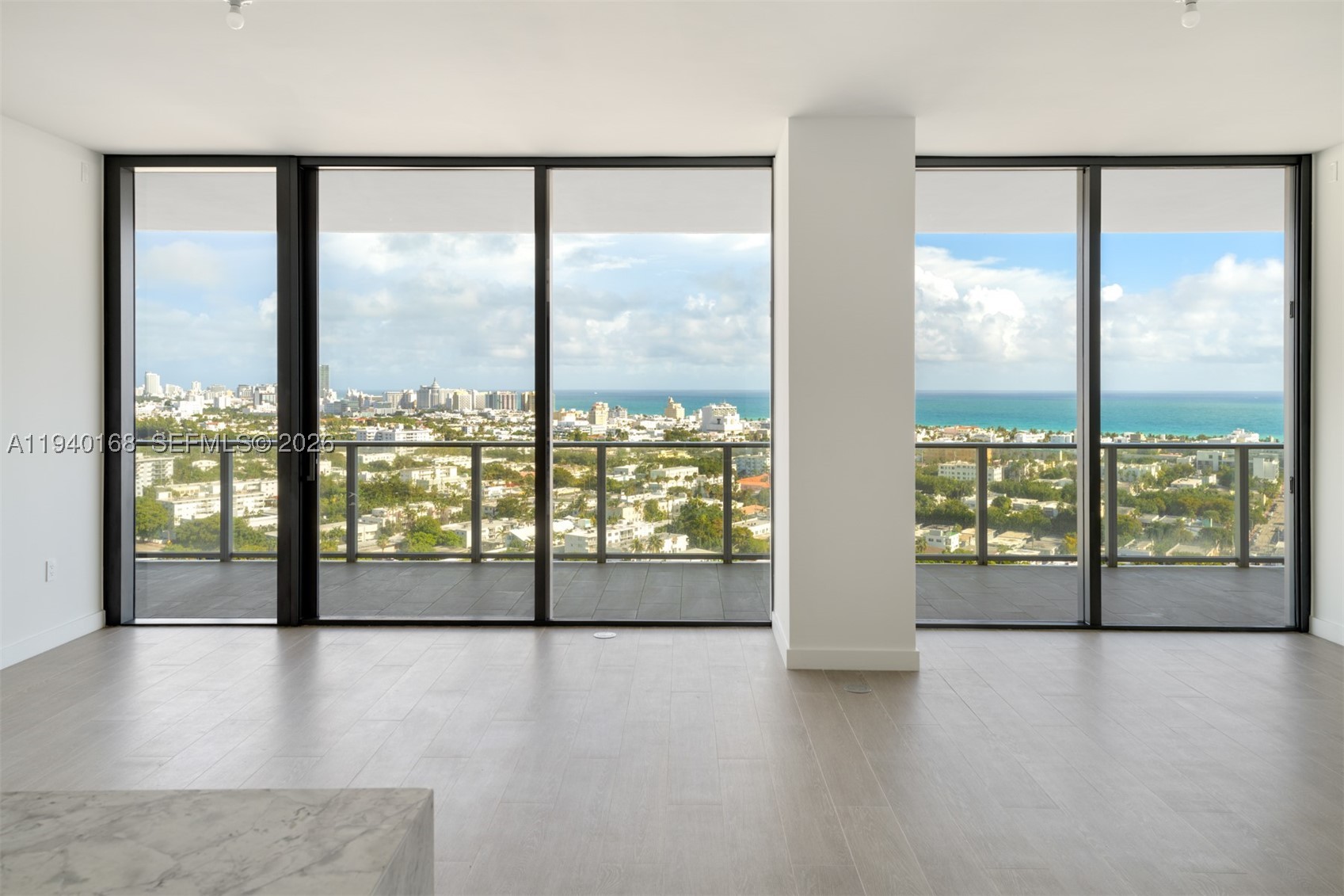 Miami Beach photo 2