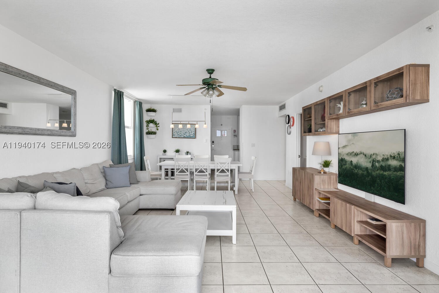 Miami Beach photo 5