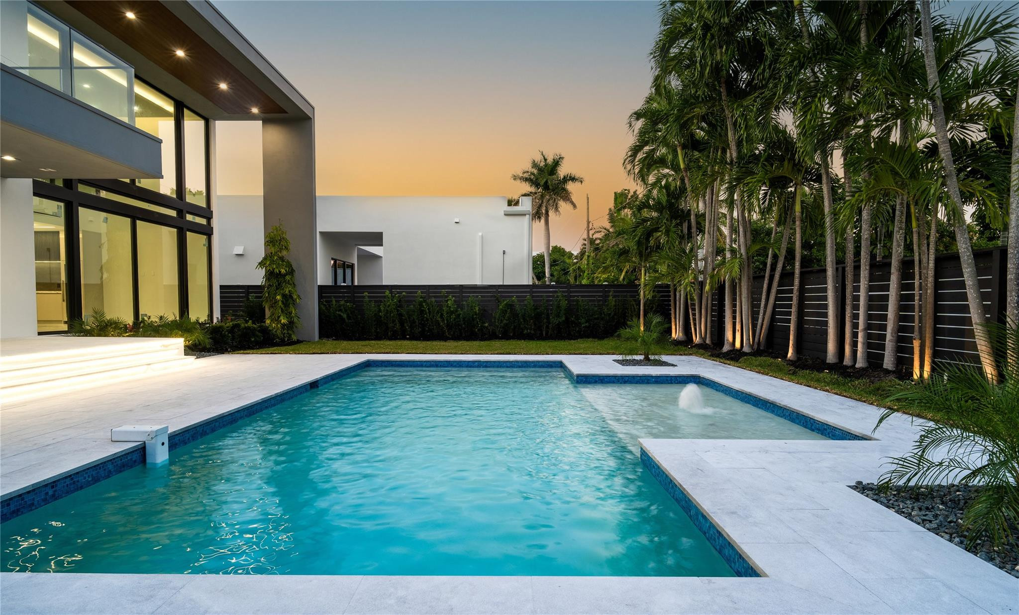 Fort Lauderdale photo 2