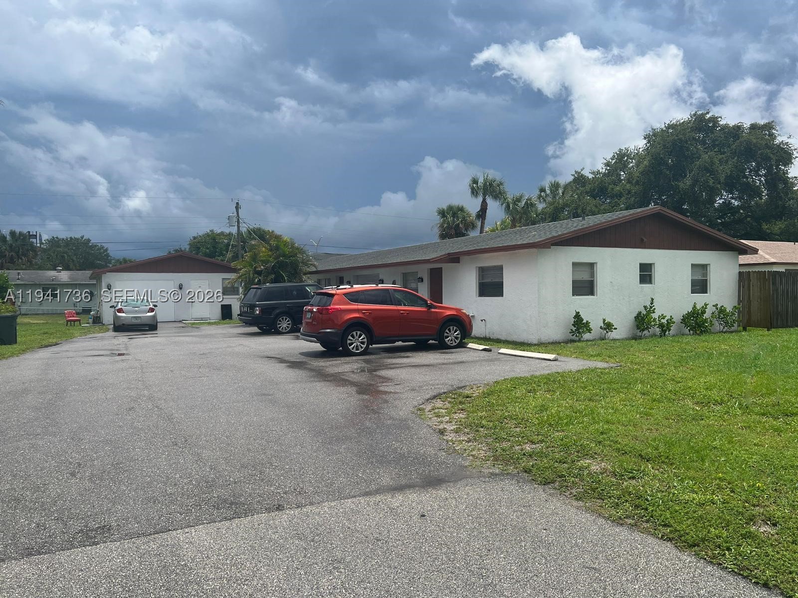 Palm Beach Gardens photo 2