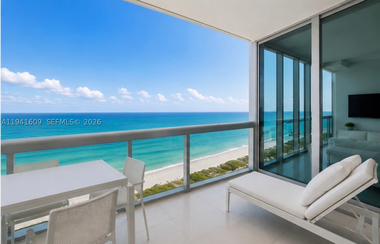 Miami Beach photo 1