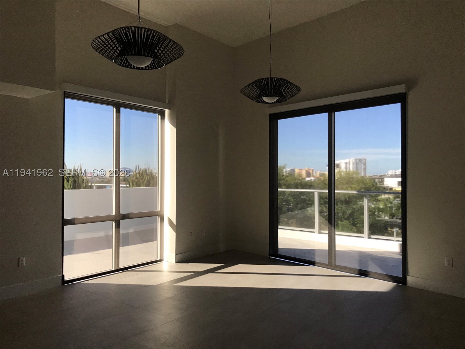 Miami photo 1