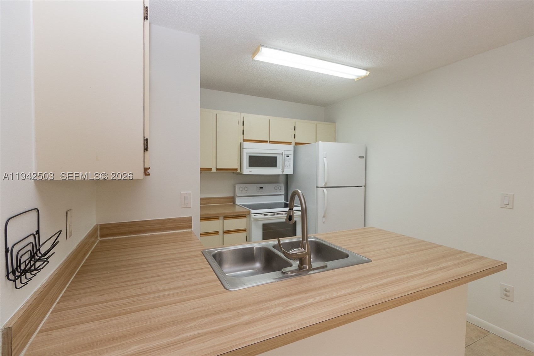 Hialeah photo 3