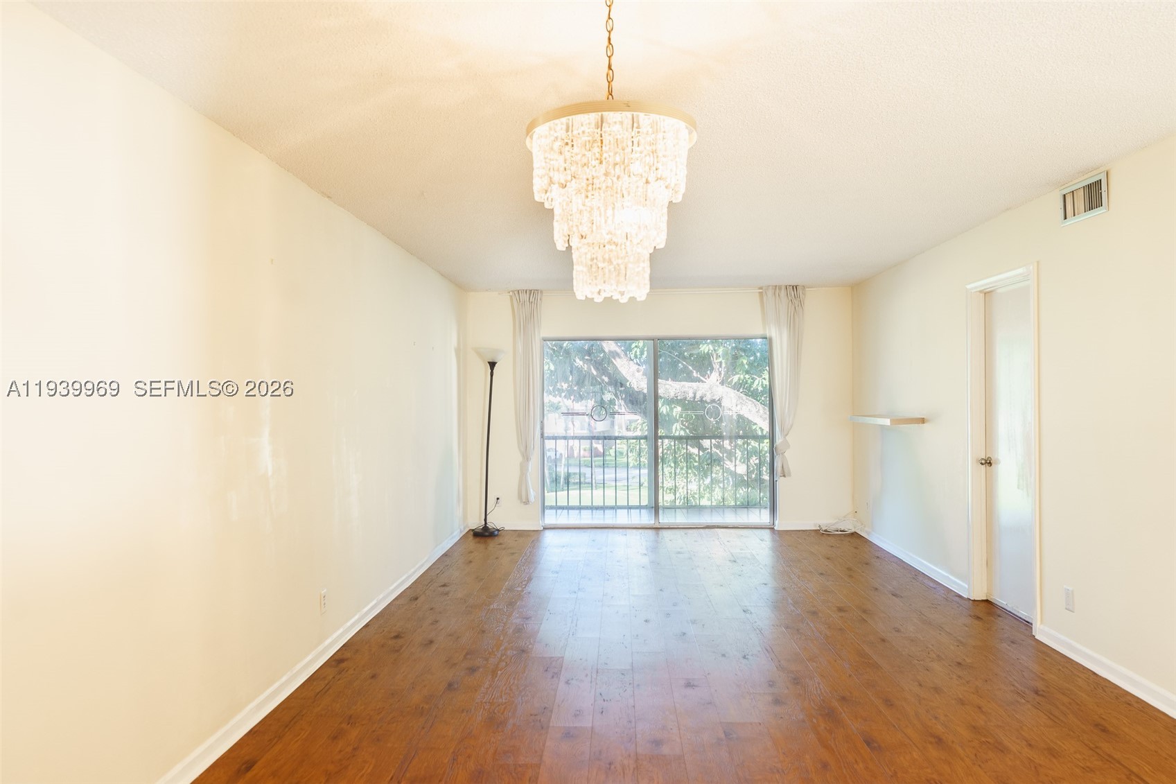 Pembroke Pines photo 3