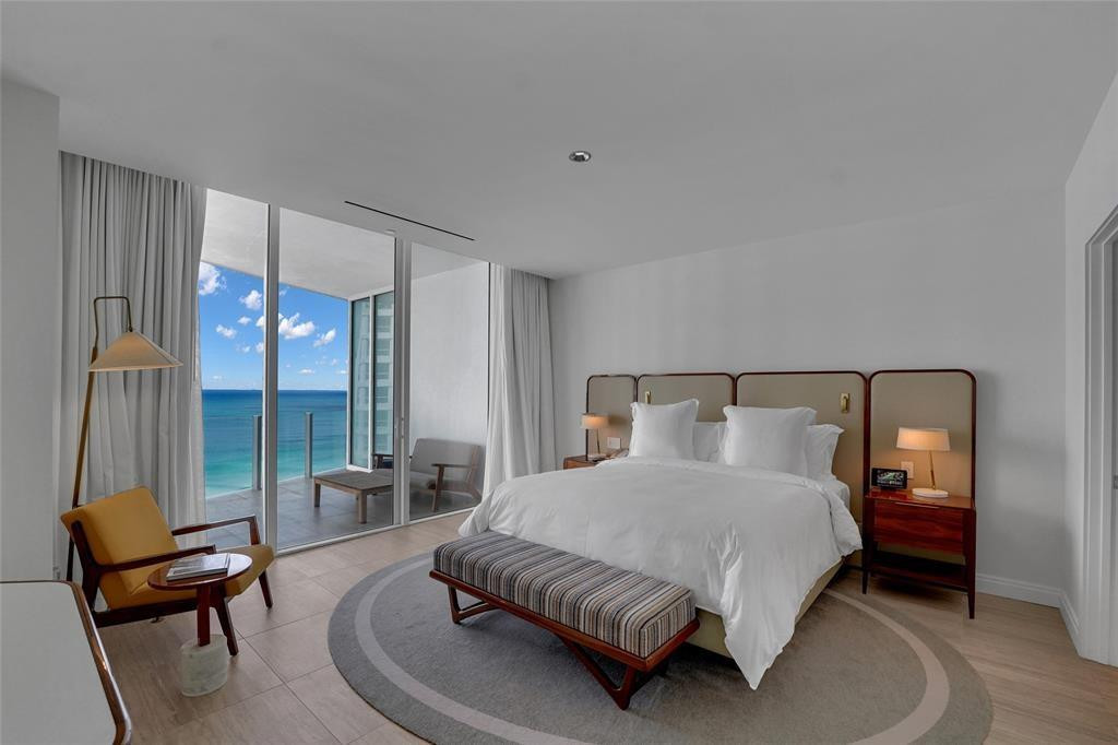 Fort Lauderdale photo 2