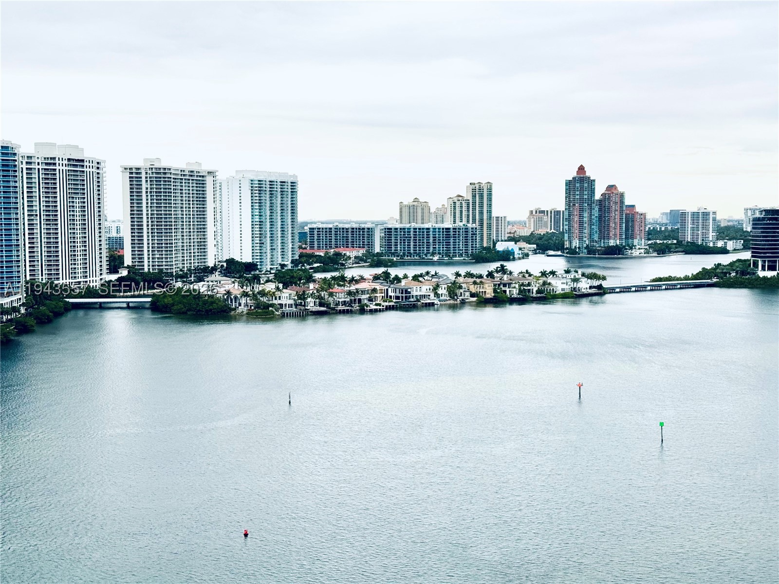 Sunny Isles Beach photo 1