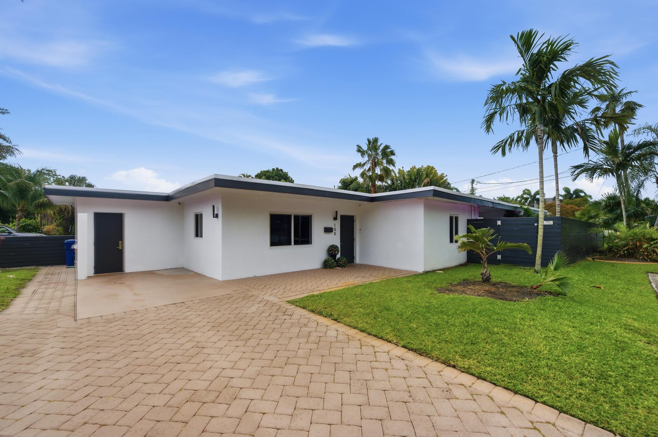 Wilton Manors photo 3