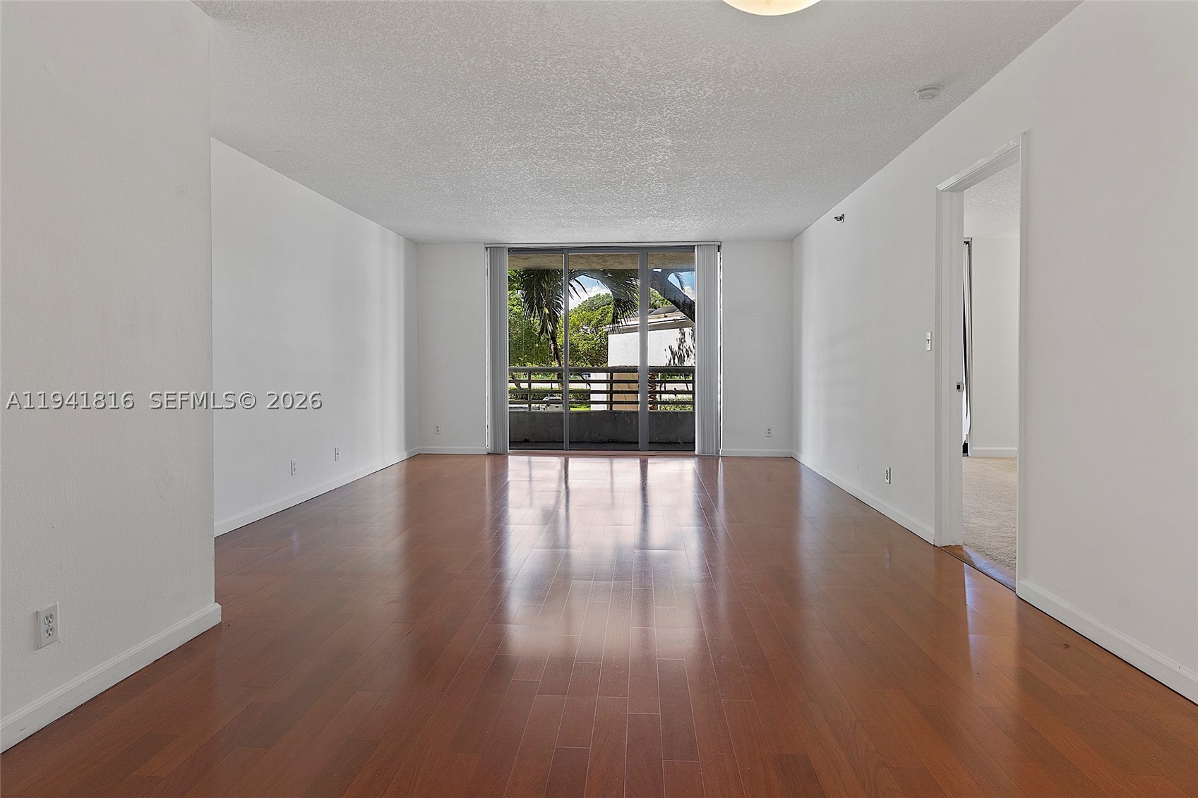 Aventura photo 2