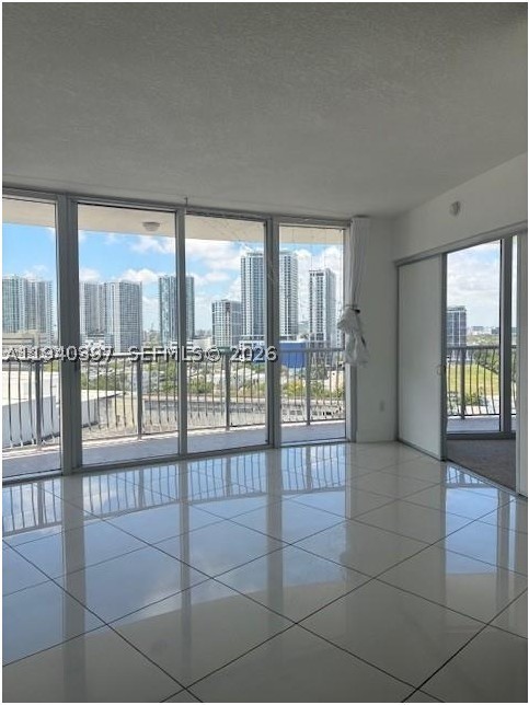 Miami photo 1