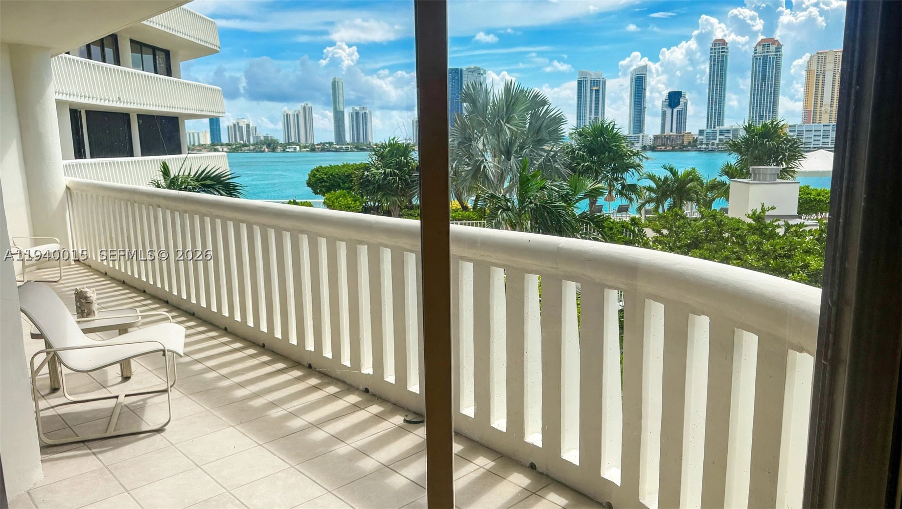 Aventura photo 1