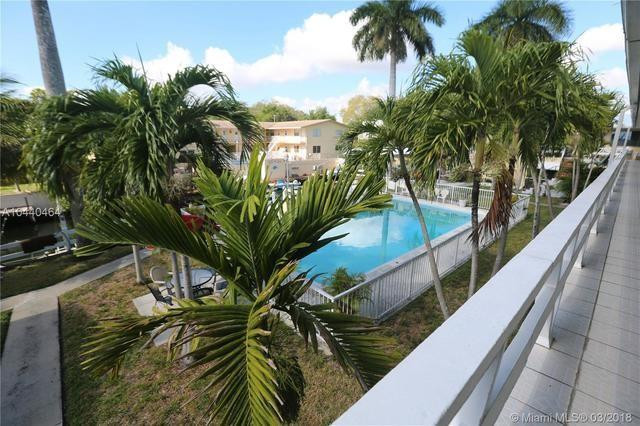 North Miami photo 2