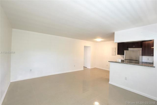 North Miami photo 5