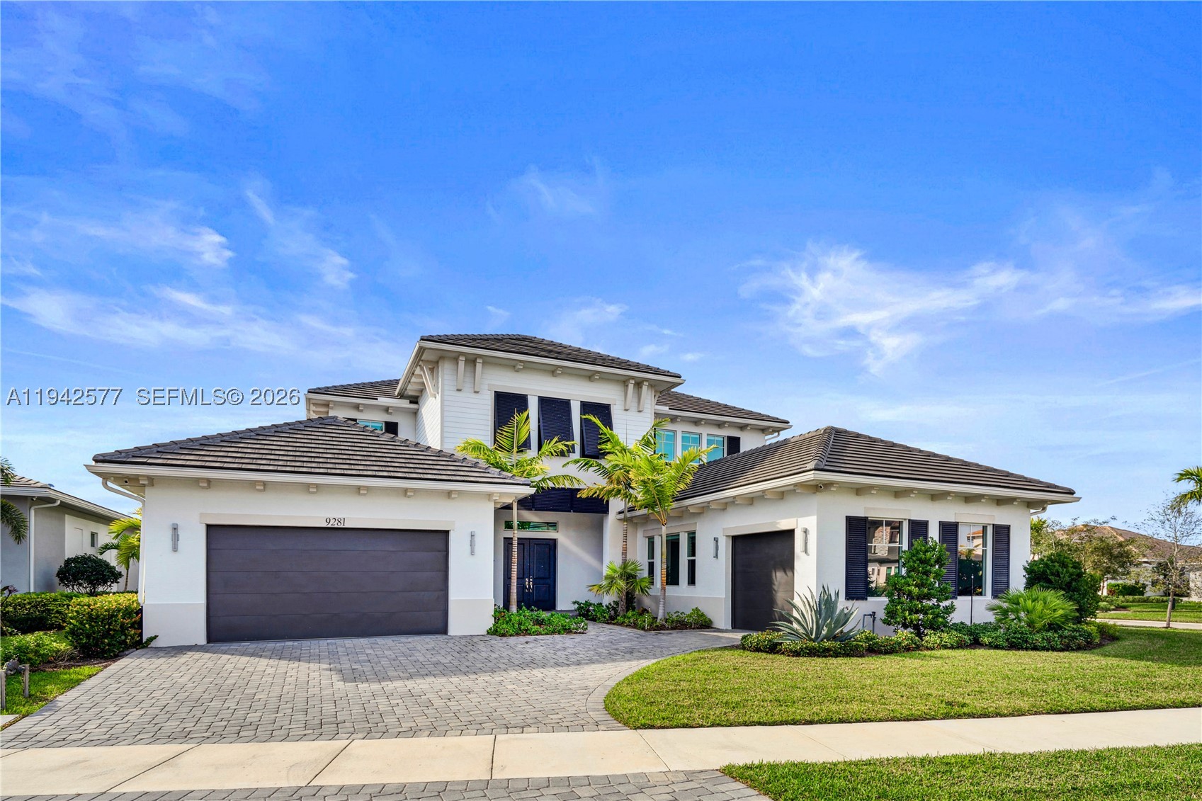 Palm Beach Gardens photo 1