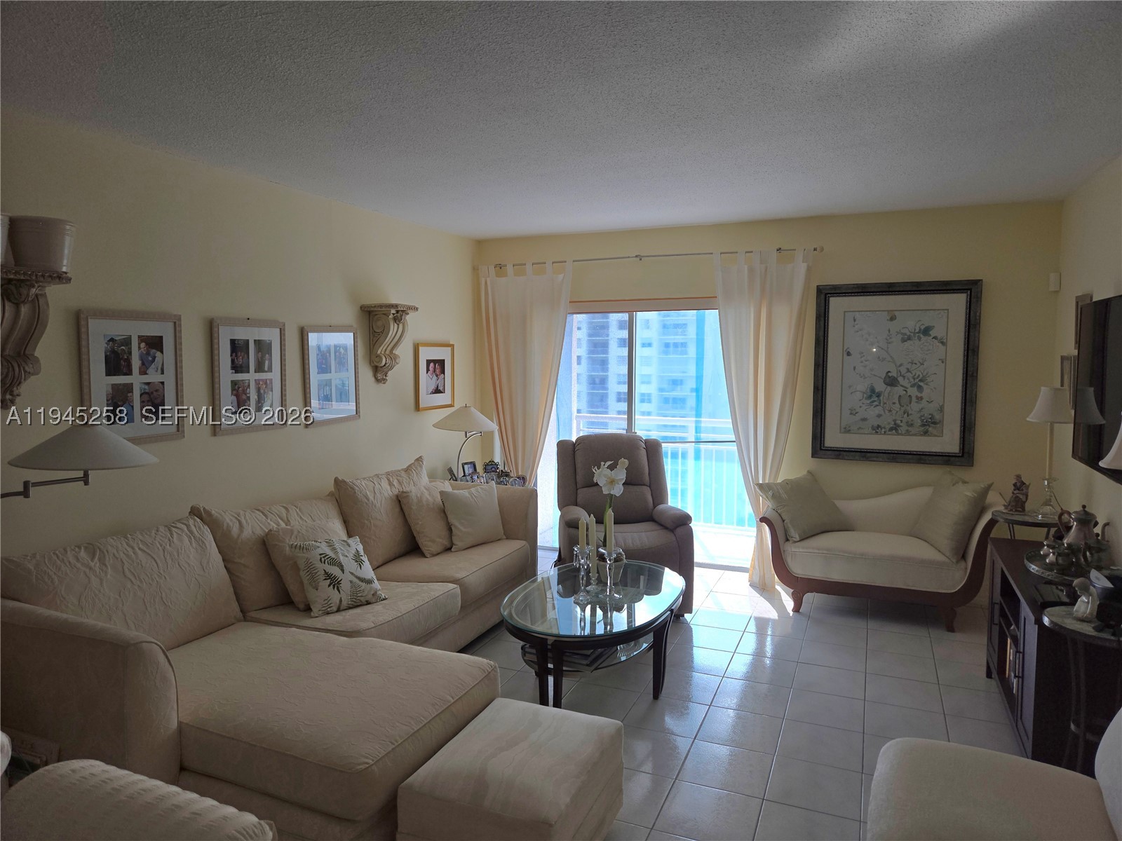 Sunny Isles Beach photo 2