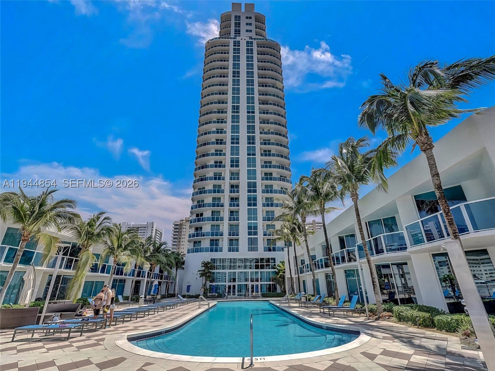 Hallandale Beach photo 1