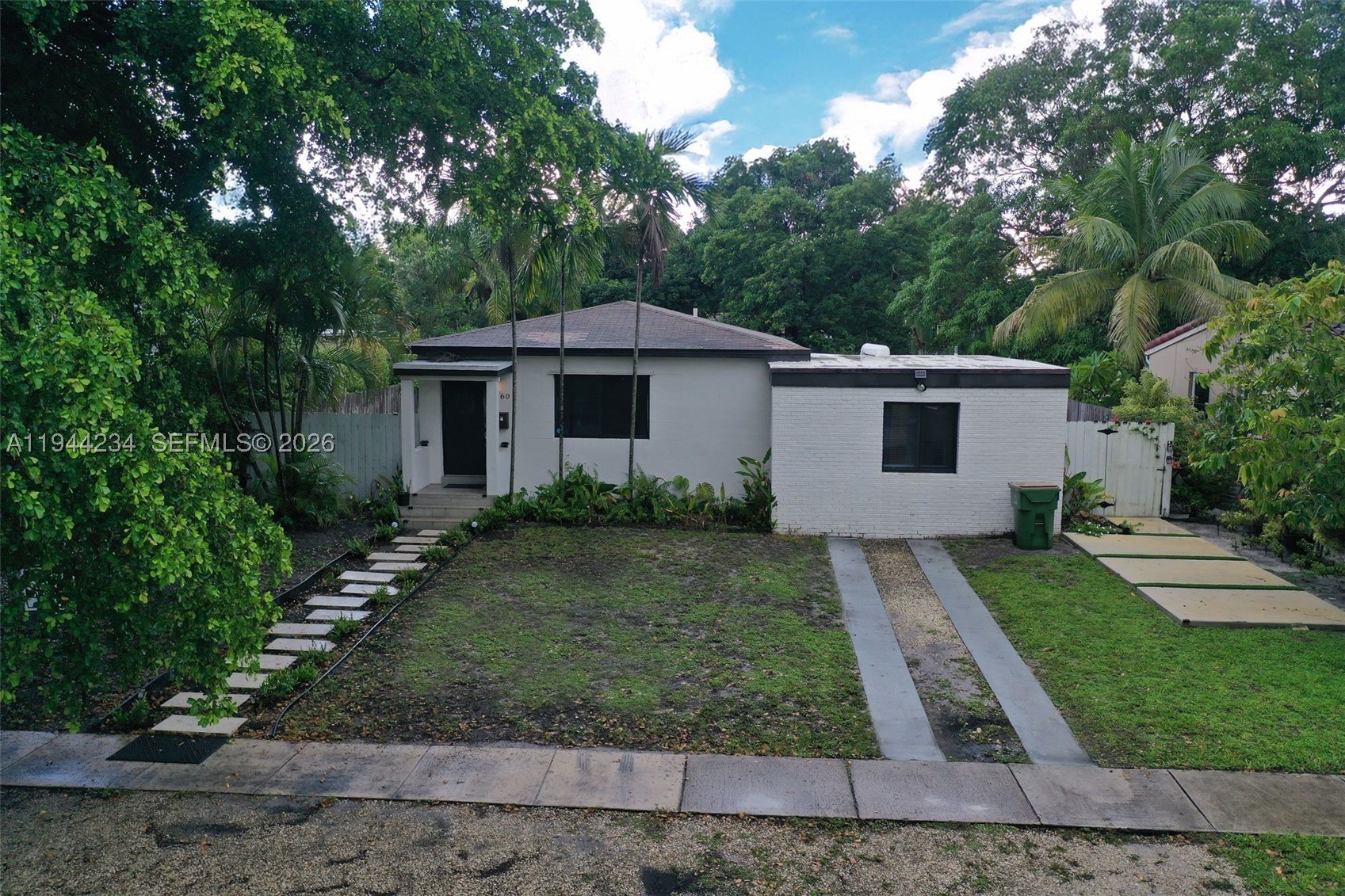North Miami photo 1
