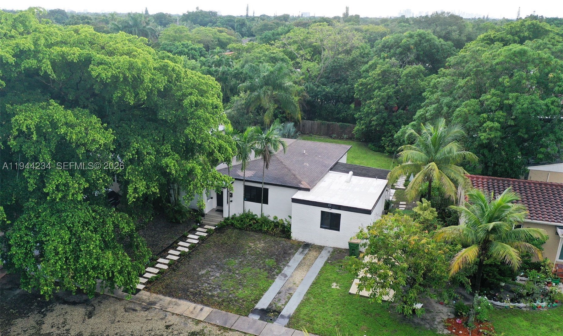 North Miami photo 3
