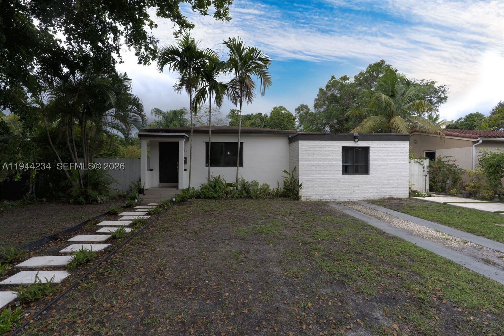North Miami photo 4