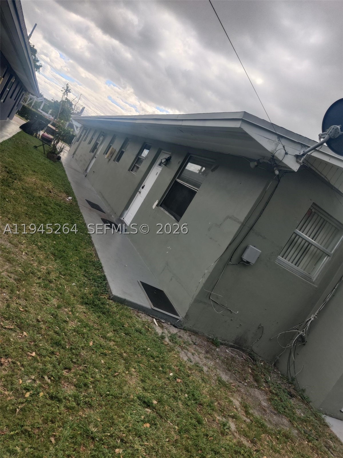 Hallandale Beach photo 4