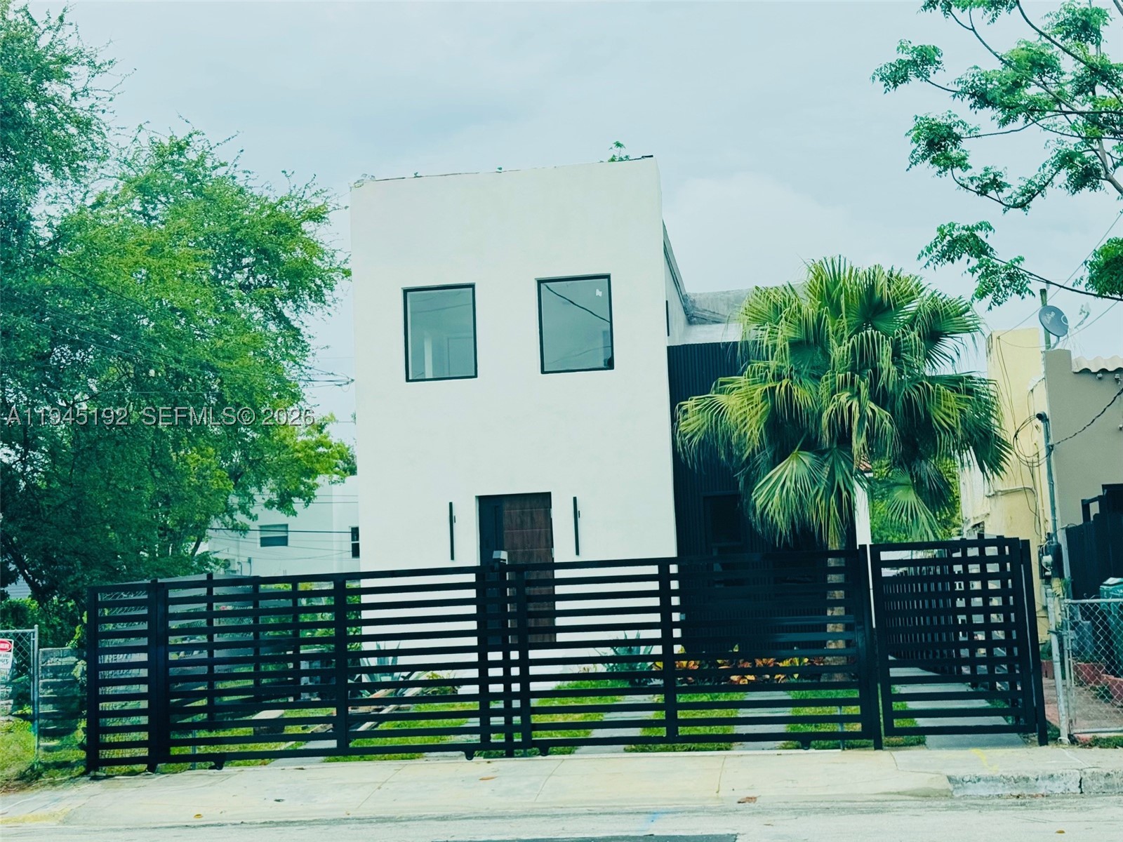 Miami photo 1