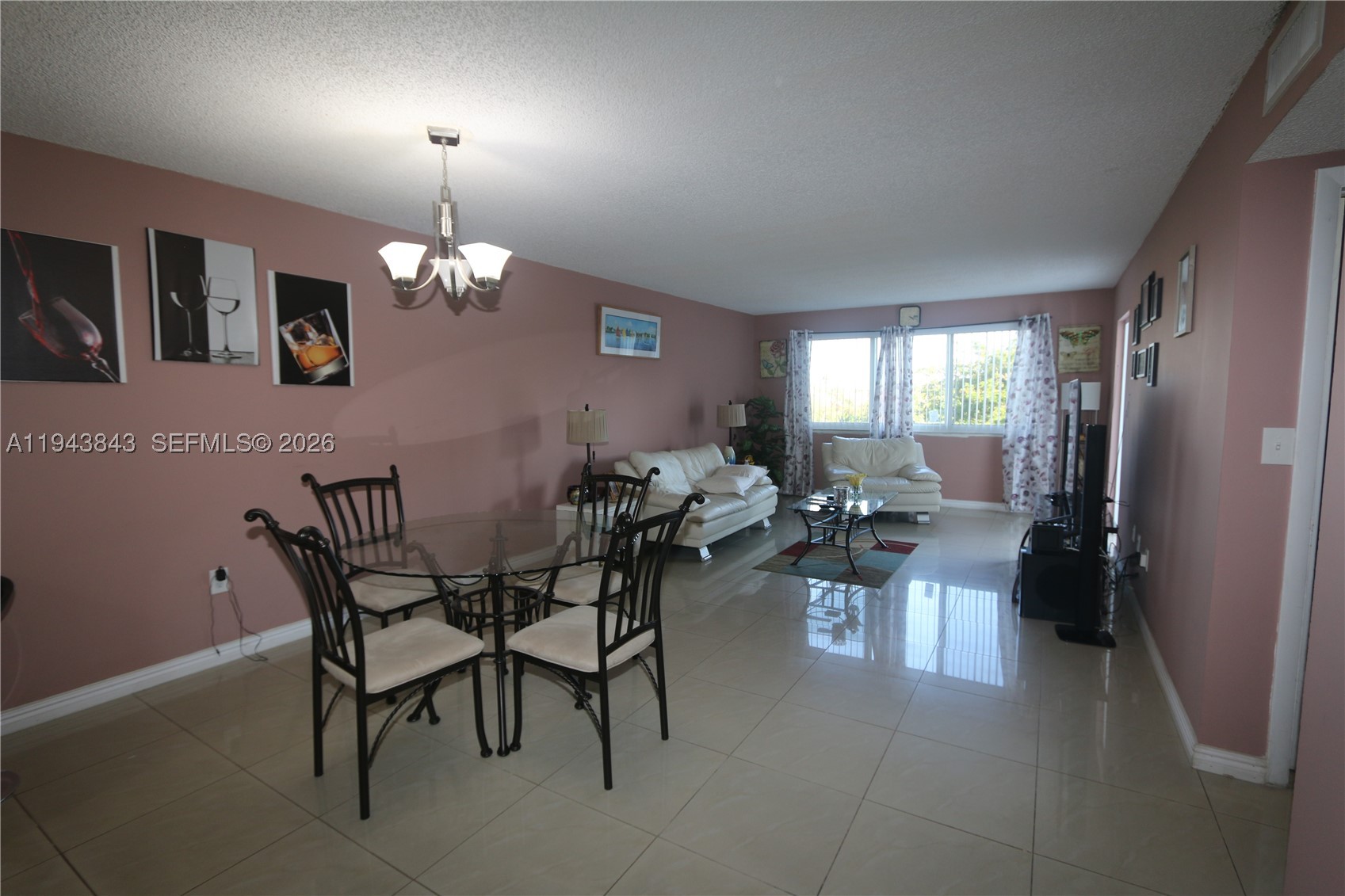 Hialeah photo 5