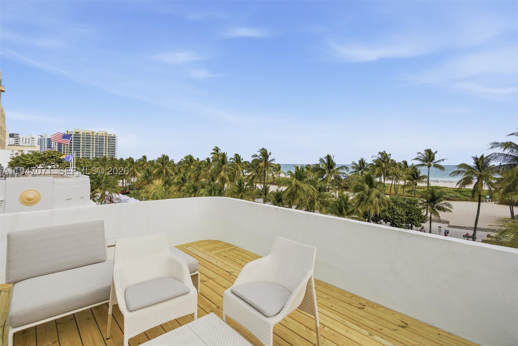 Miami Beach photo 1