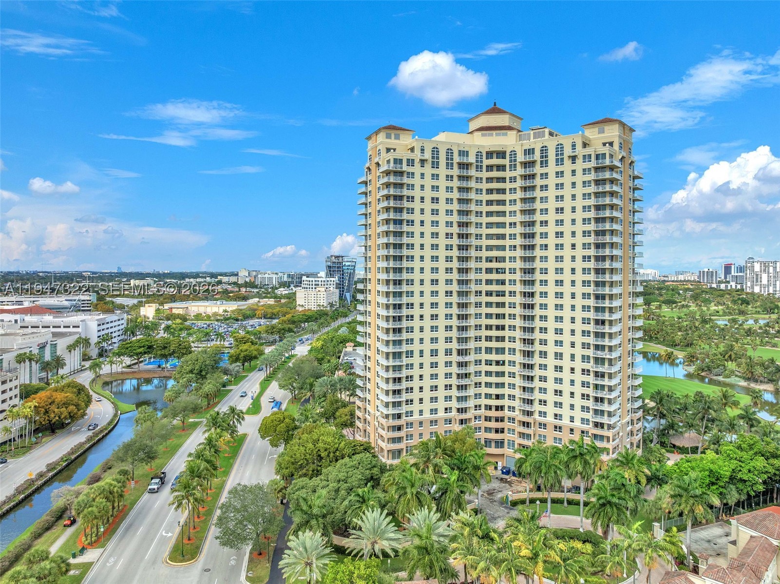 Aventura photo 1