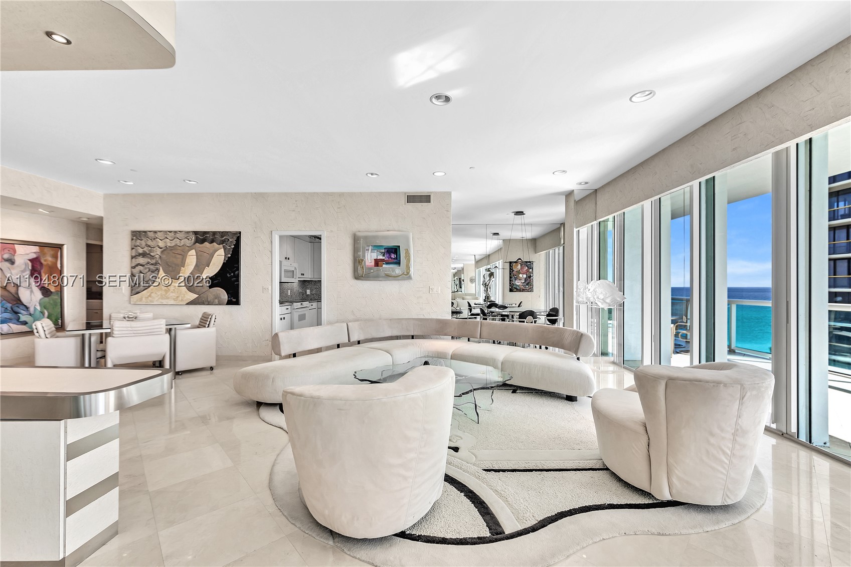 Bal Harbour photo 3