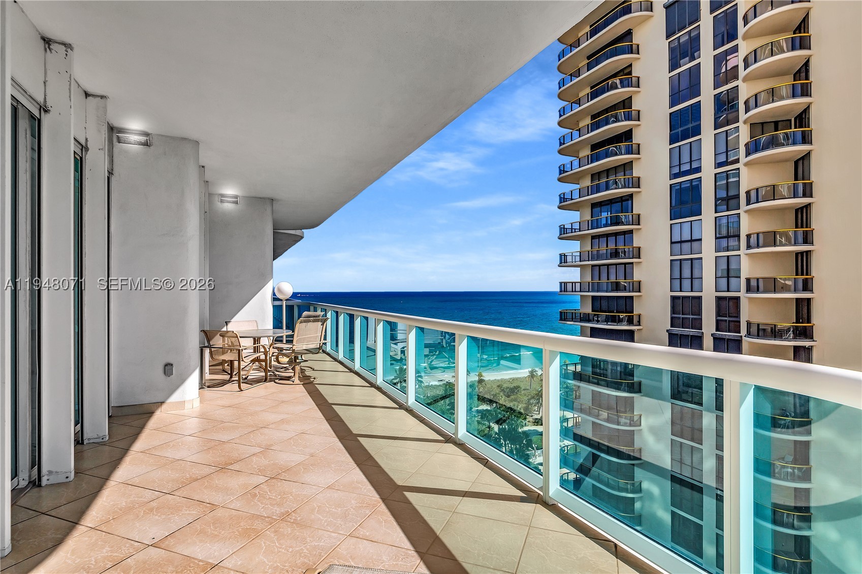 Bal Harbour photo 4