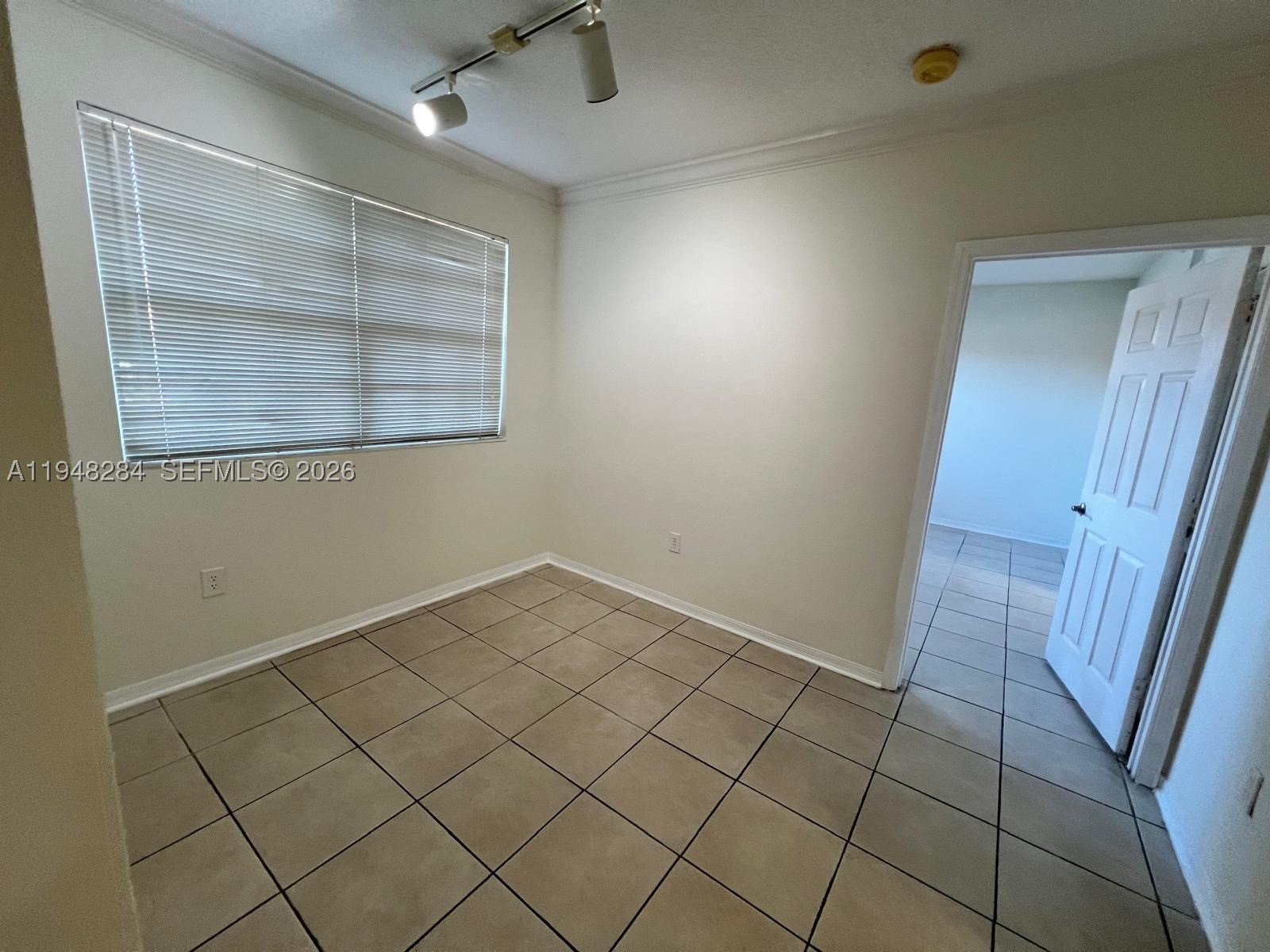 Pembroke Pines photo 5