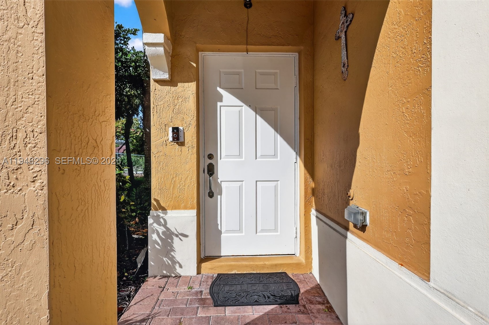 Miramar photo 2