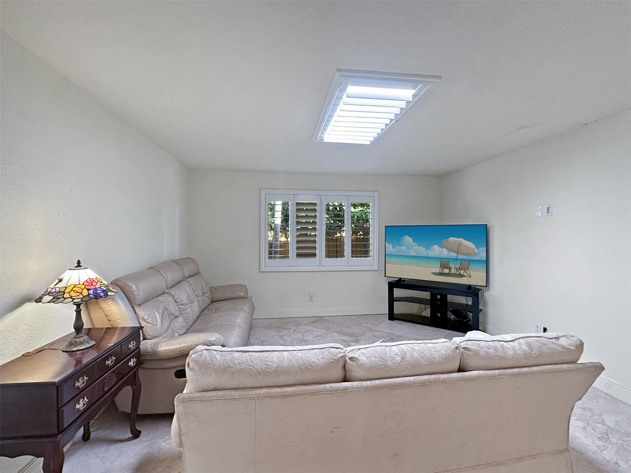Wilton Manors photo 2