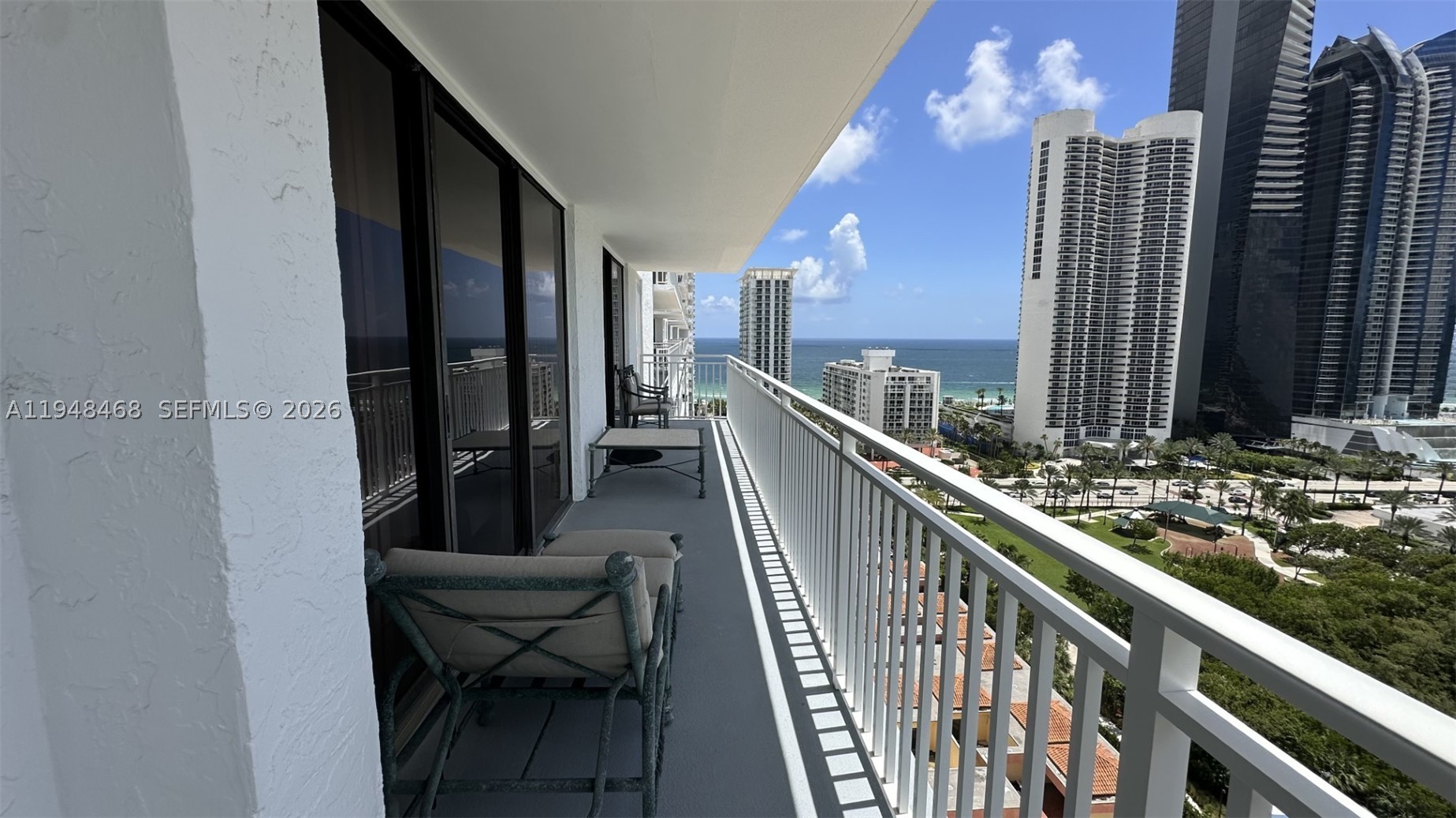 Sunny Isles Beach photo 2