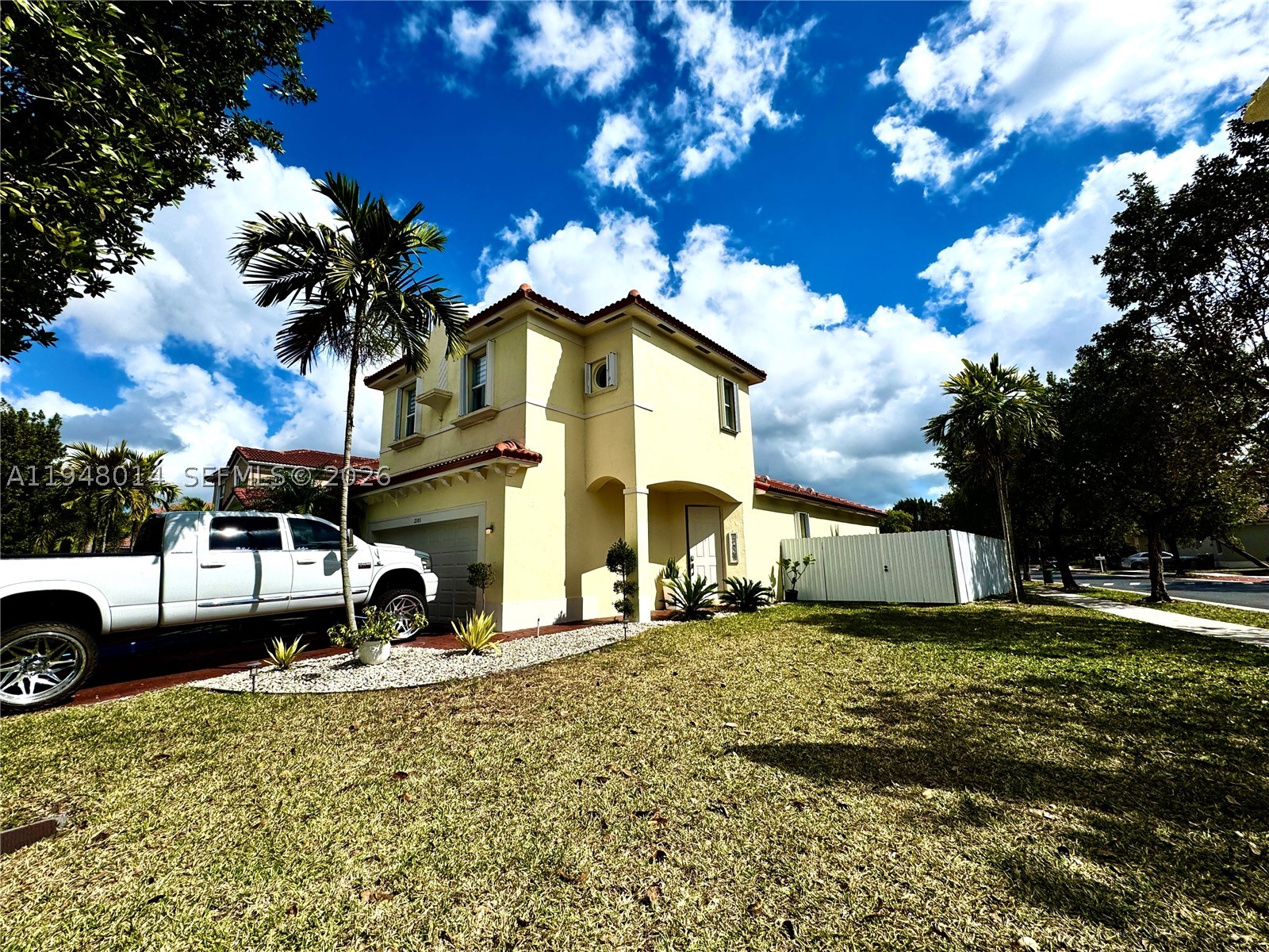 Homestead photo 3