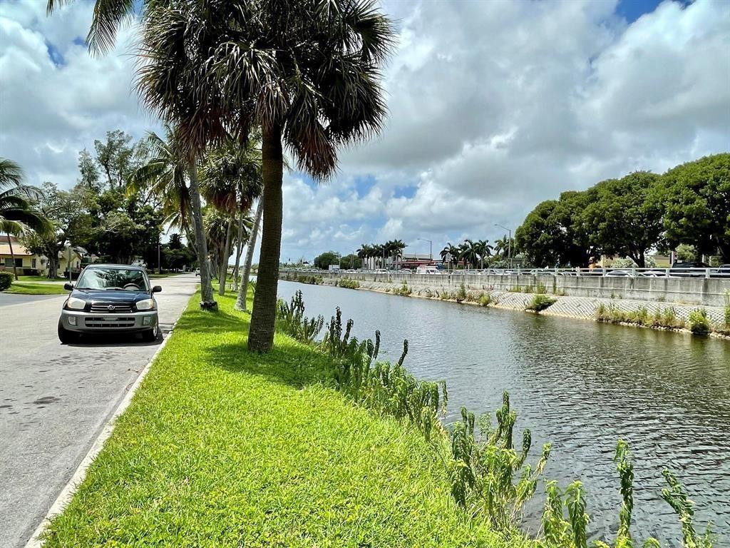 Pompano Beach photo 4