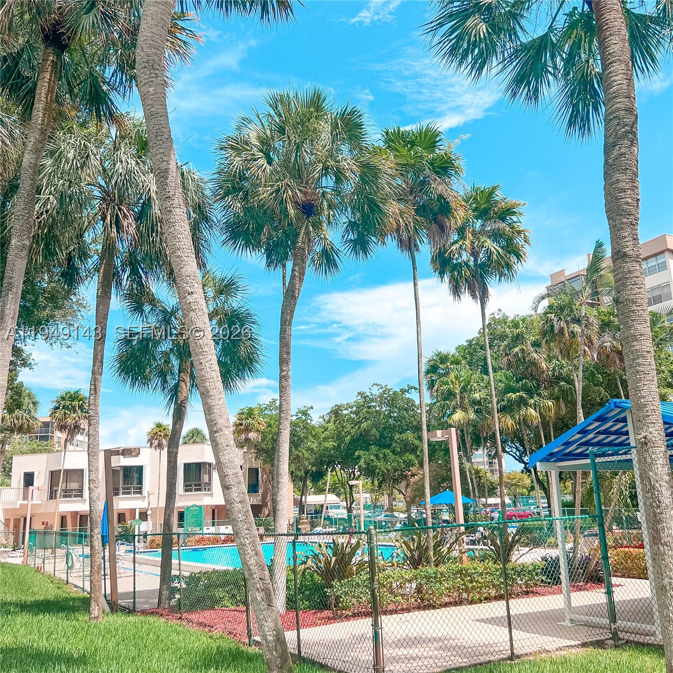 Pembroke Pines photo 4