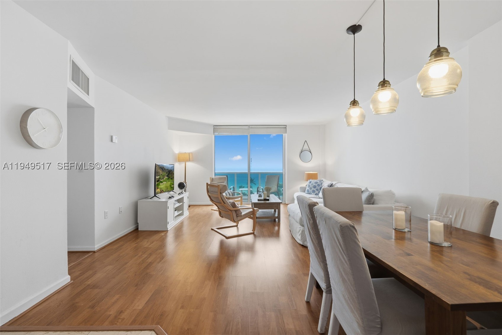 Bal Harbour photo 3