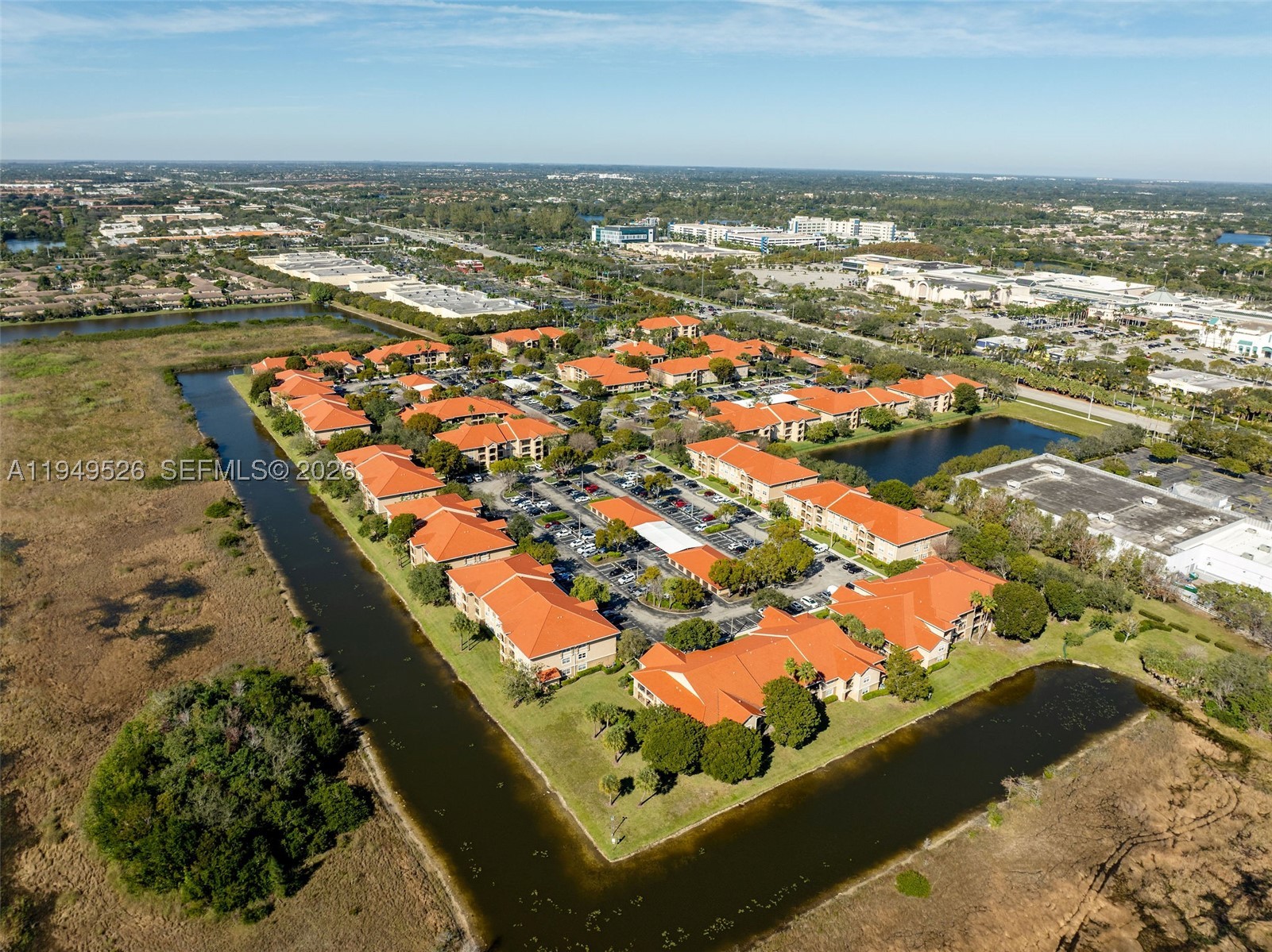 Pembroke Pines photo 2