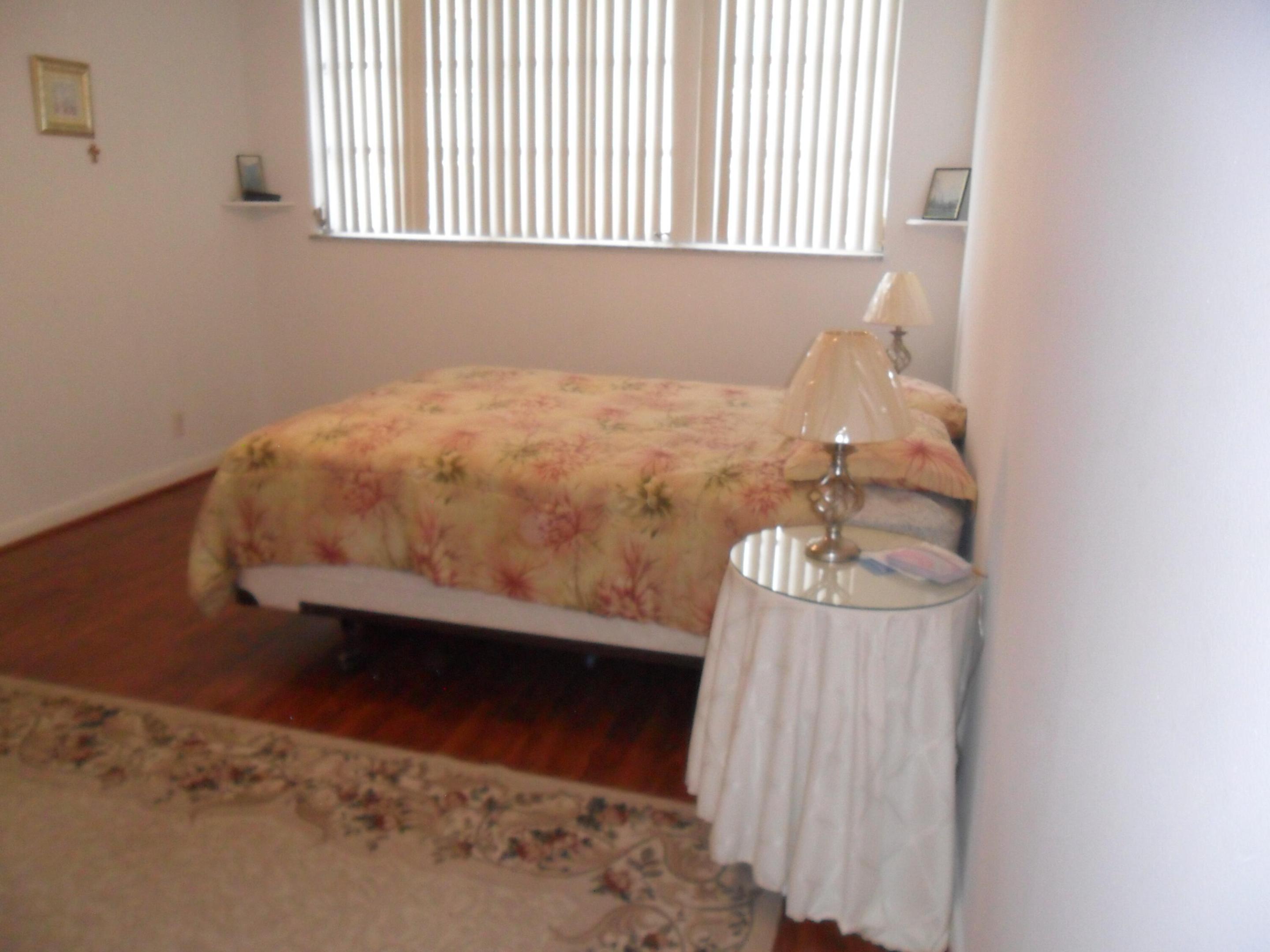 Pembroke Pines photo 5